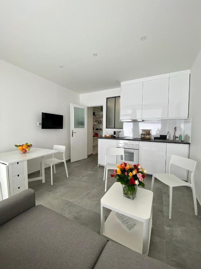 Ferienwohnung Chez Les Artistes De Menilmontant Paris Exterior foto