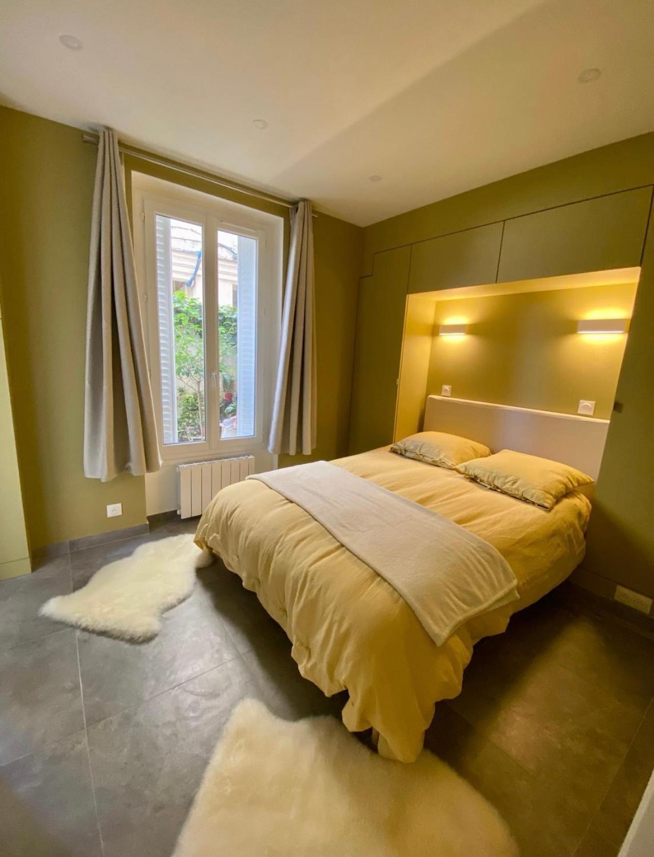 Ferienwohnung Chez Les Artistes De Menilmontant Paris Exterior foto