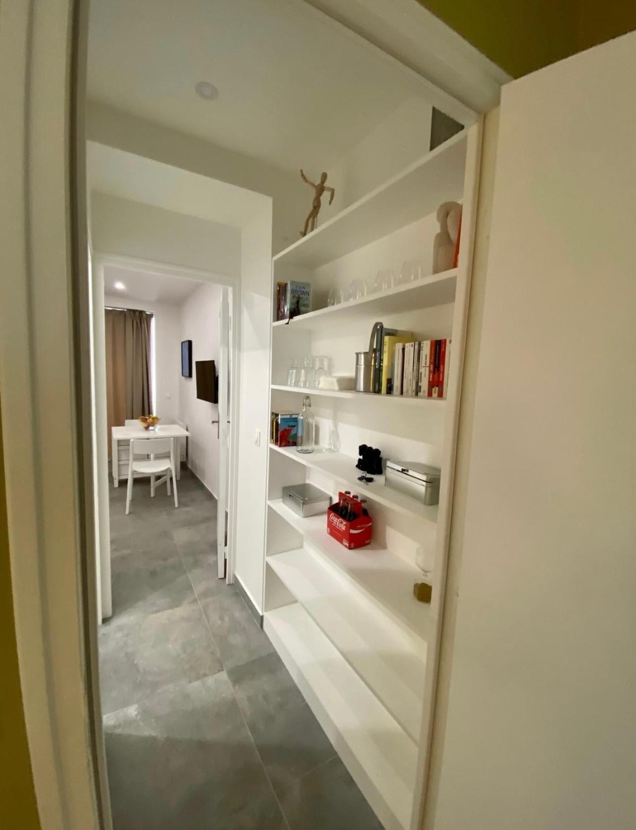 Ferienwohnung Chez Les Artistes De Menilmontant Paris Exterior foto